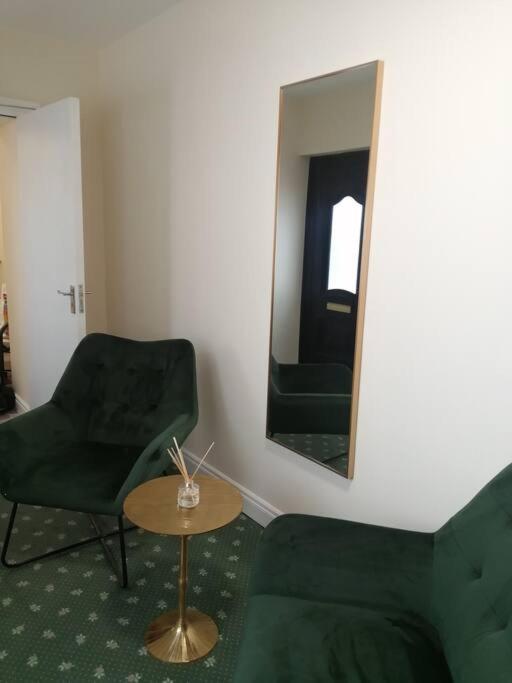 Cosy City Apartment Корк Экстерьер фото