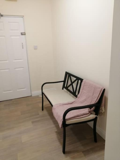 Cosy City Apartment Корк Экстерьер фото